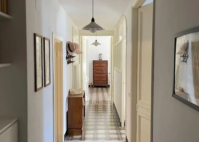 Casa Chiara With Terrace And Sea View شقة *