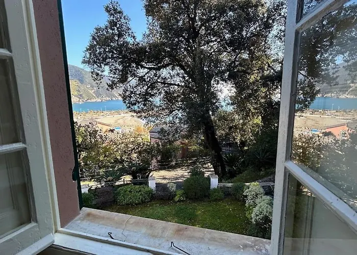شقة Casa Chiara With Terrace And Sea View مونتيروسّو ال ماري