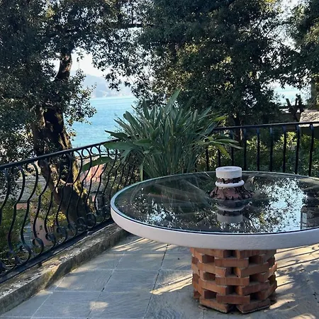 아파트 Casa Chiara With Terrace And Sea View *