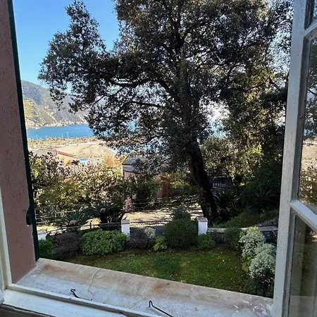 Casa Chiara With Terrace And Sea View * 몬테로소 알 마레